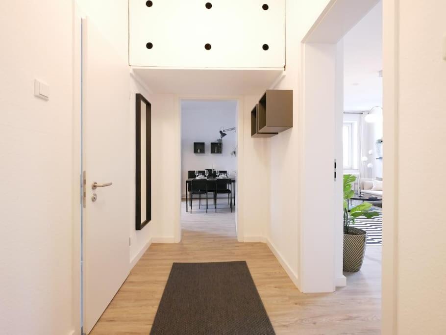 オスナブリュック75 M2, Zentral, Gemuetlich, Eigener Parkplatzアパートメント エクステリア 写真